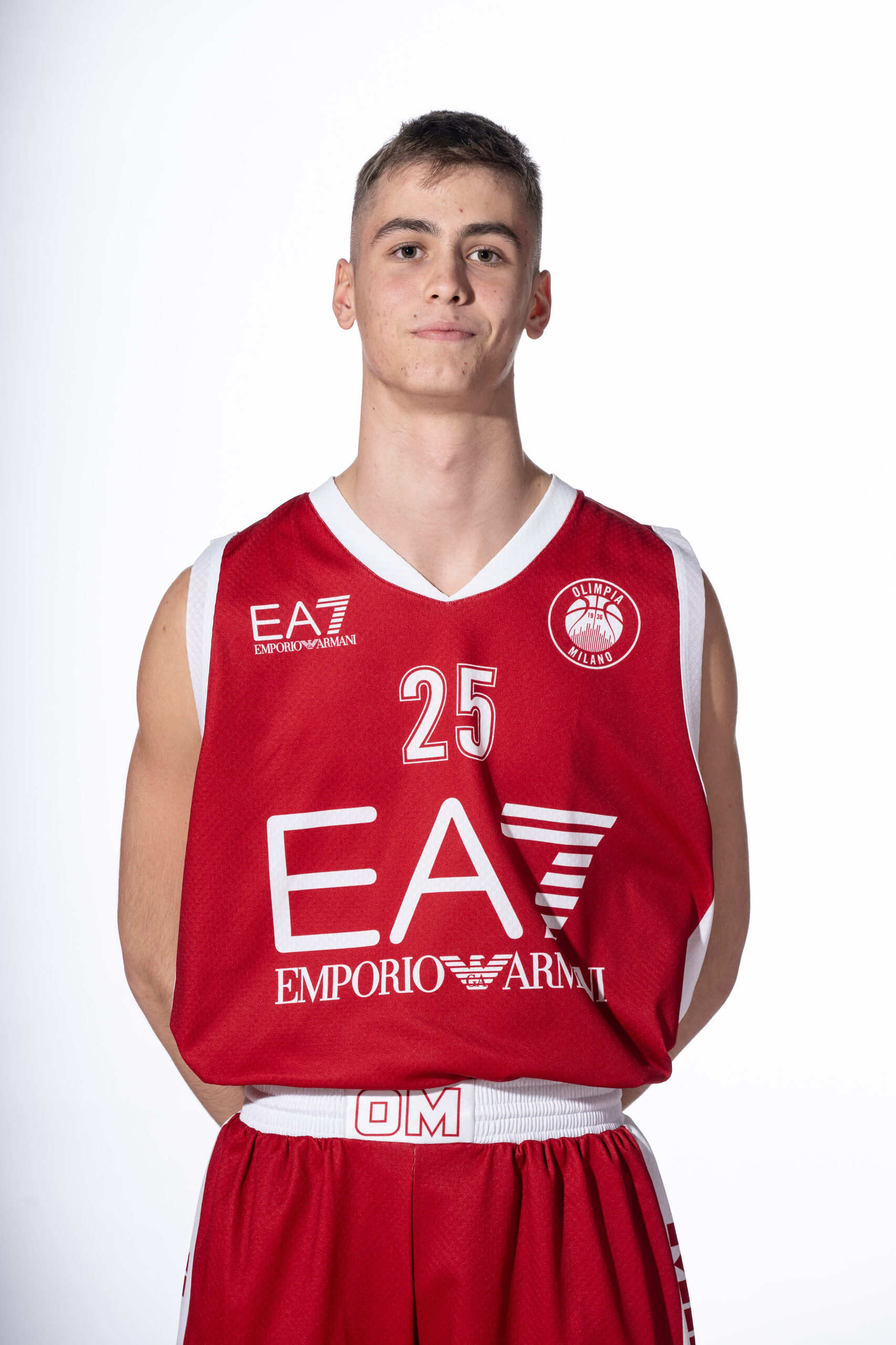 player-img