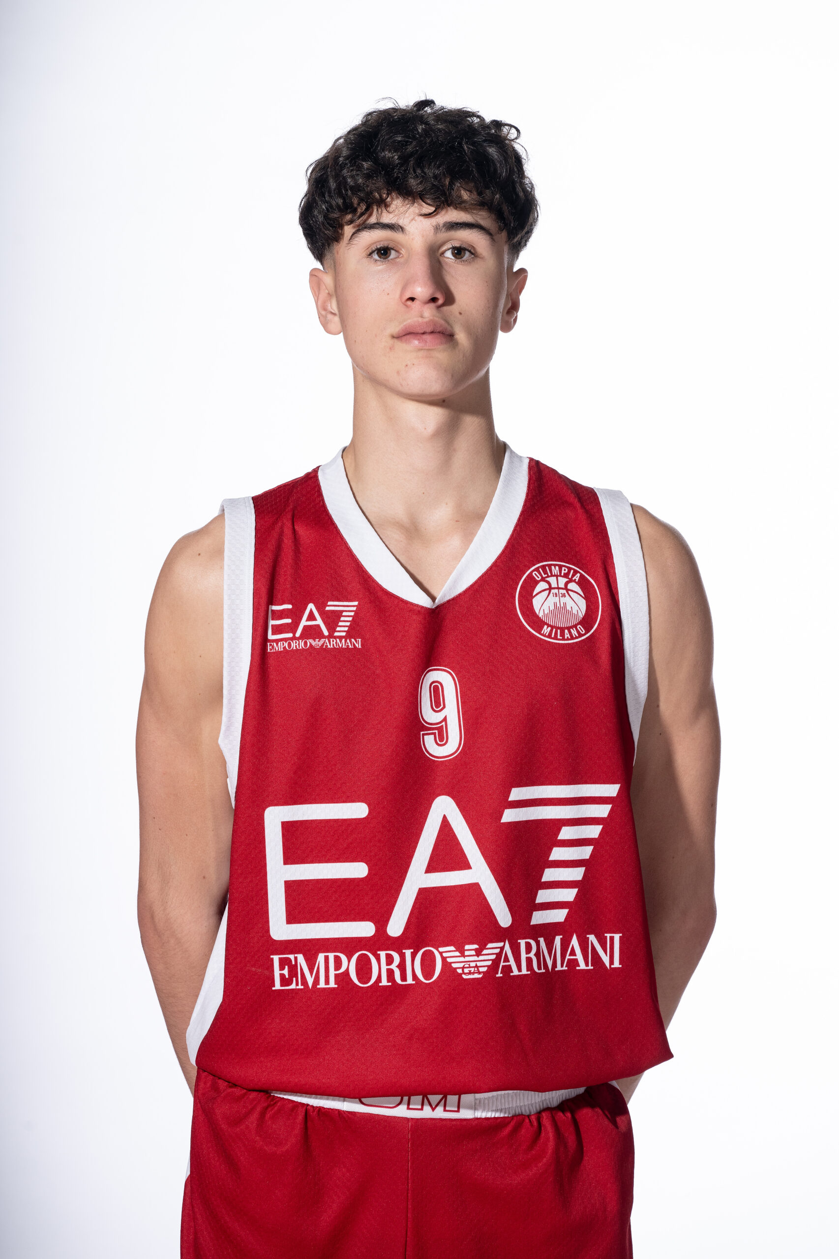 player-img